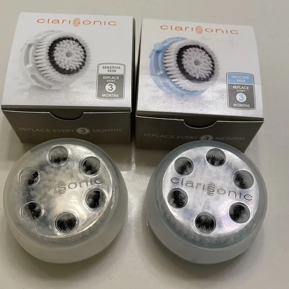 Clarisonic replacement heads (2) - Picture 2 of 3